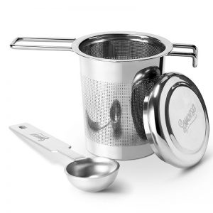 Stainless steel tea strainer in plastic free store