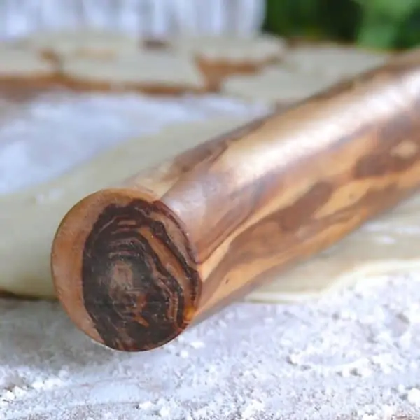 Wood dough roller dough roller without plastic