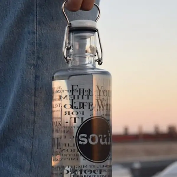 Large glass bottle with swing stopper glass drinking bottle