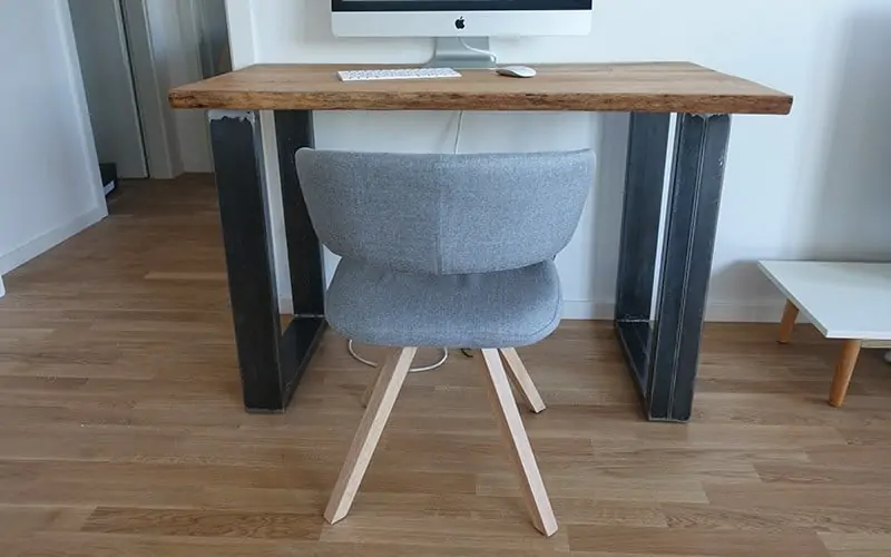 Build your own desk: This is how it looks