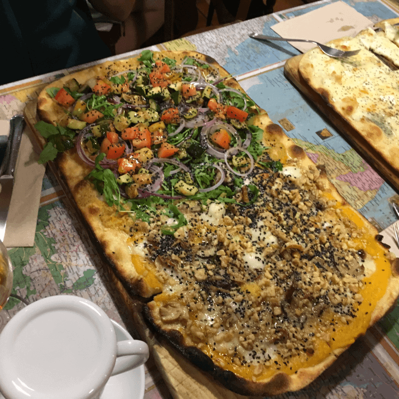 Vegane Pizza auf dem Jakobsweg