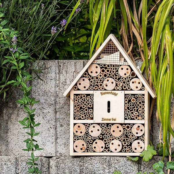 Bienenhotel aus Holz online kaufen