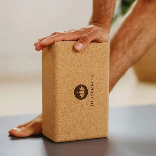 Cork yoga block without plastic