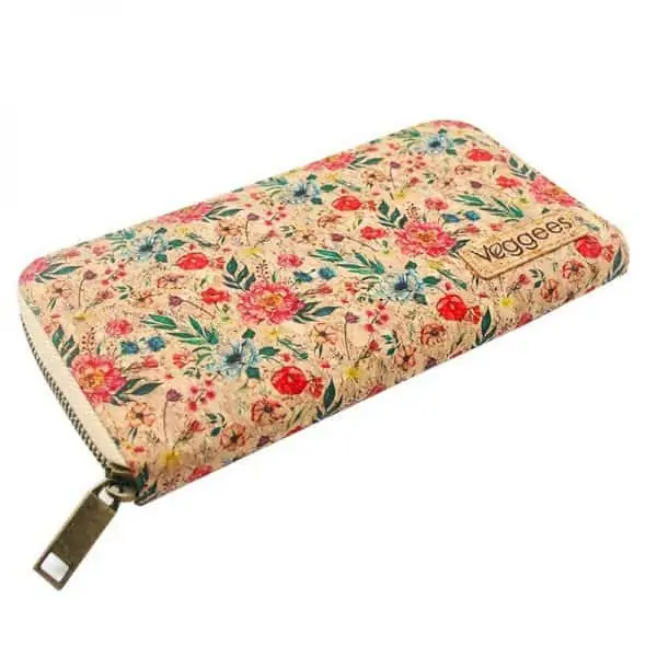 Cork wallet with floral pattern