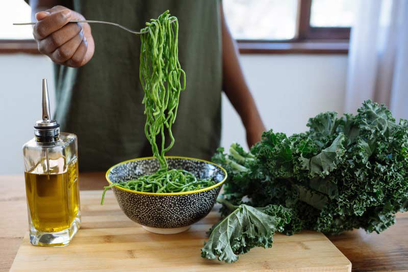 Kale pasta with vitamin C