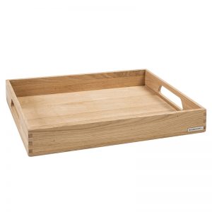 Sustainable tray made of wood