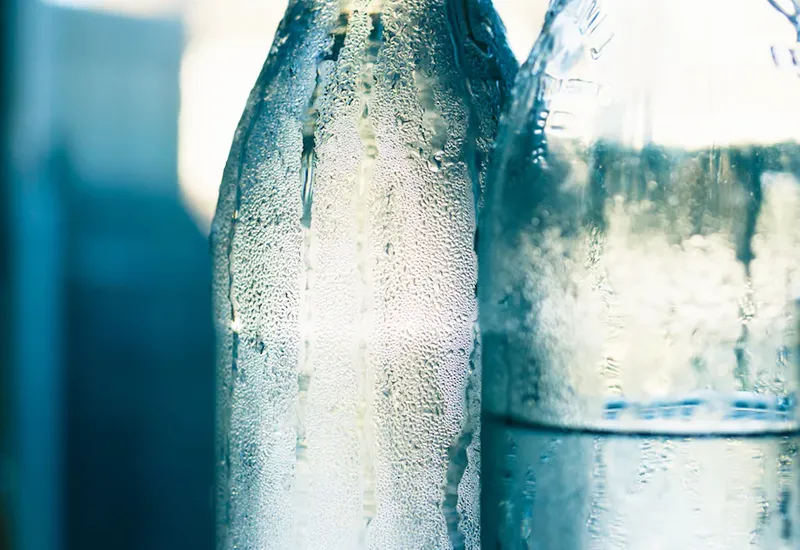 Are glass bottles more environmentally friendly than plastic bottles?