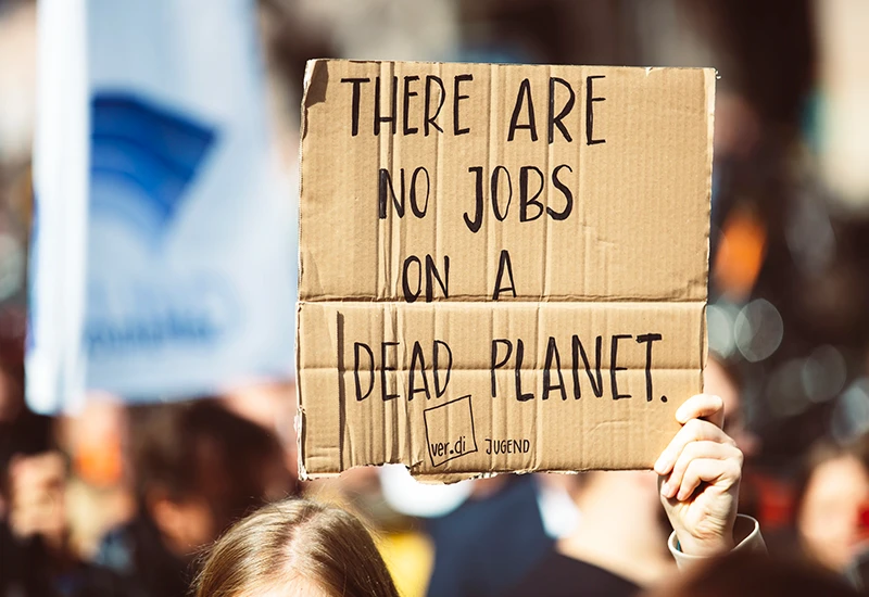 Es gibt keine Jobs auf einem toten Planeten – Plakat auf einer Klimaschutz Demonstration 