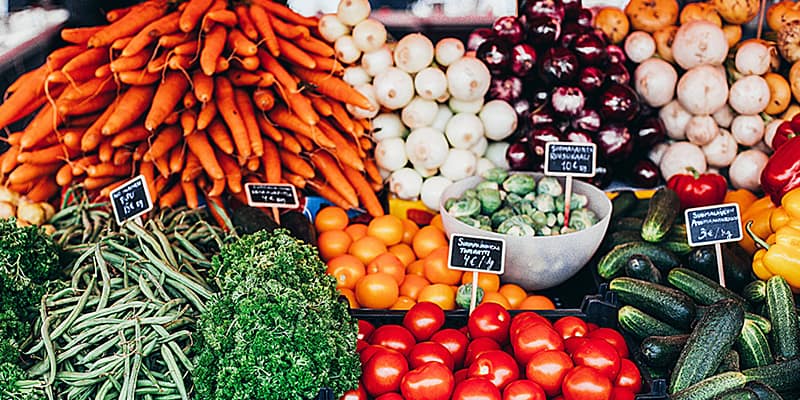 Großes Angebot aus Grund für vegane Ernährung